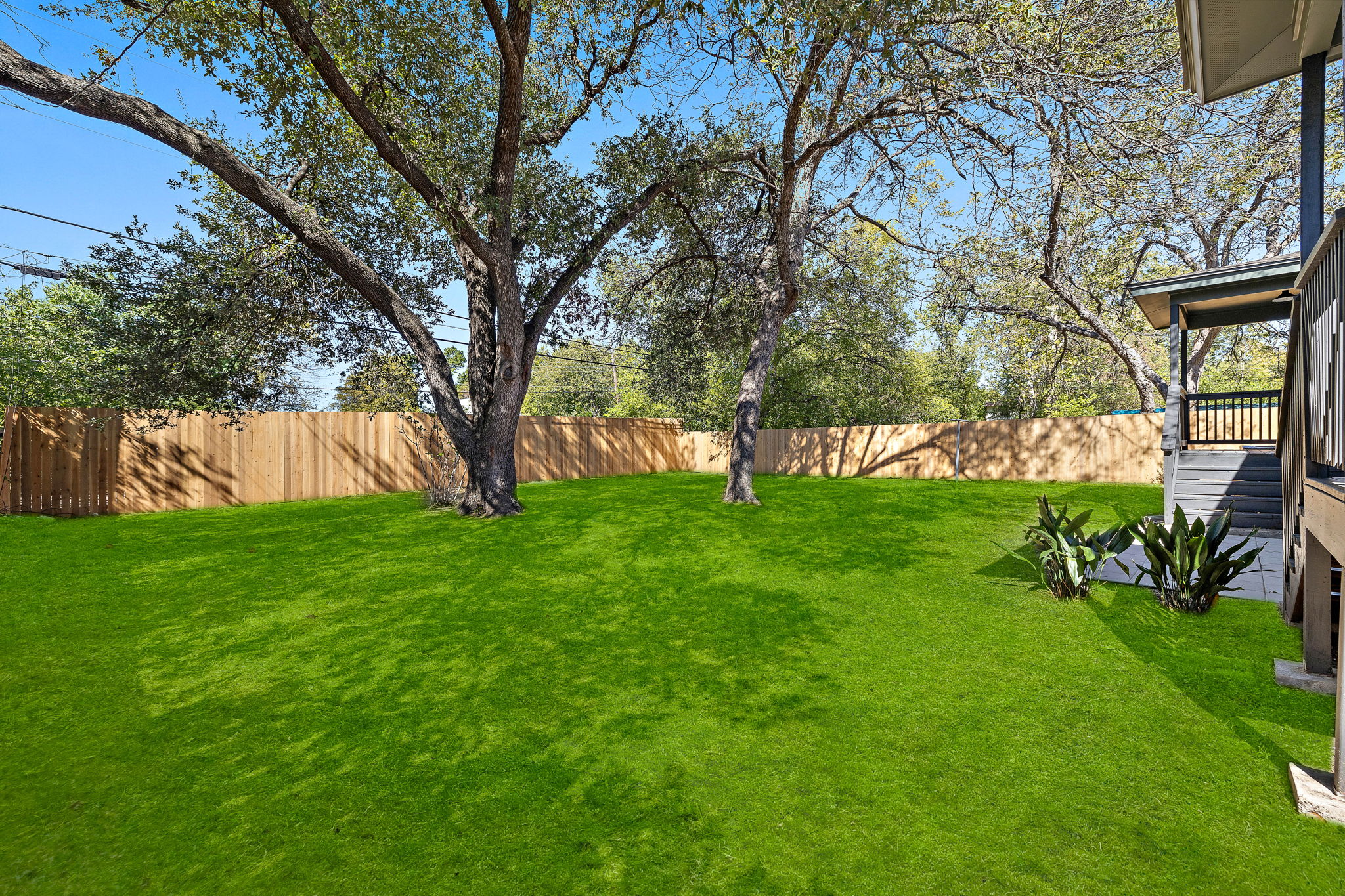8102 Burrell Drive Austin, TX 78757 - Photo 34 of 35