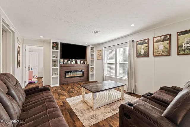 $250,000 | 36 Powers Drive, Laurel, MS 39443