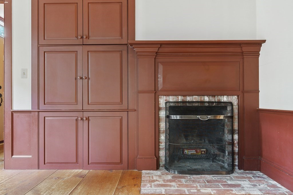 88 Bullard Road Princeton, MA 01541 - Photo 18 of 41 a view of a livingroom with an empty space and fireplace