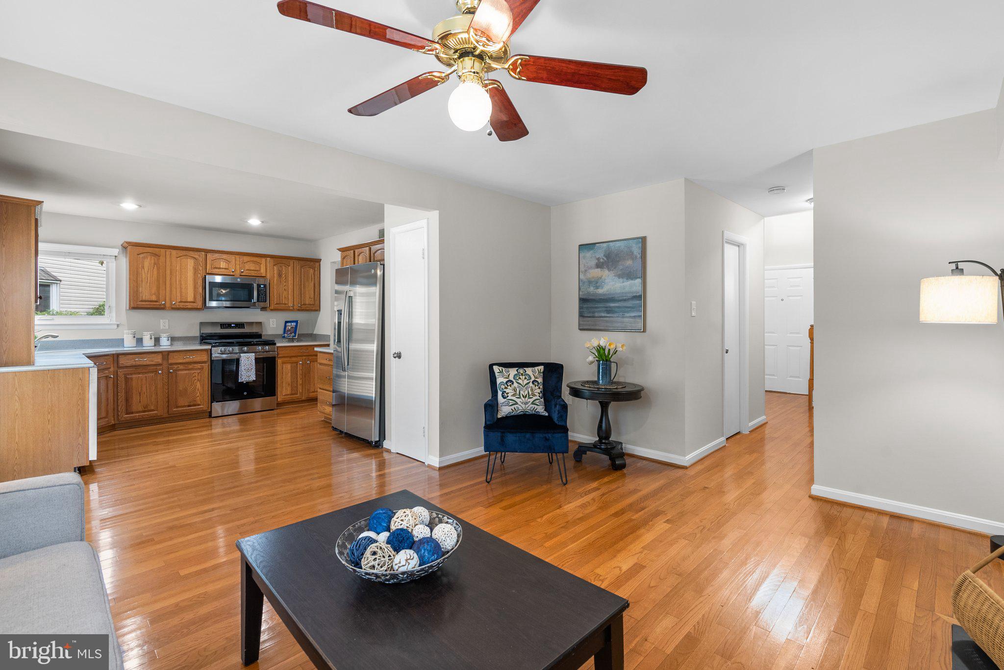 9717 Dixie Ridge Terrace Gaithersburg, MD 20882 - Photo 20 of 46 Gallery Image 20