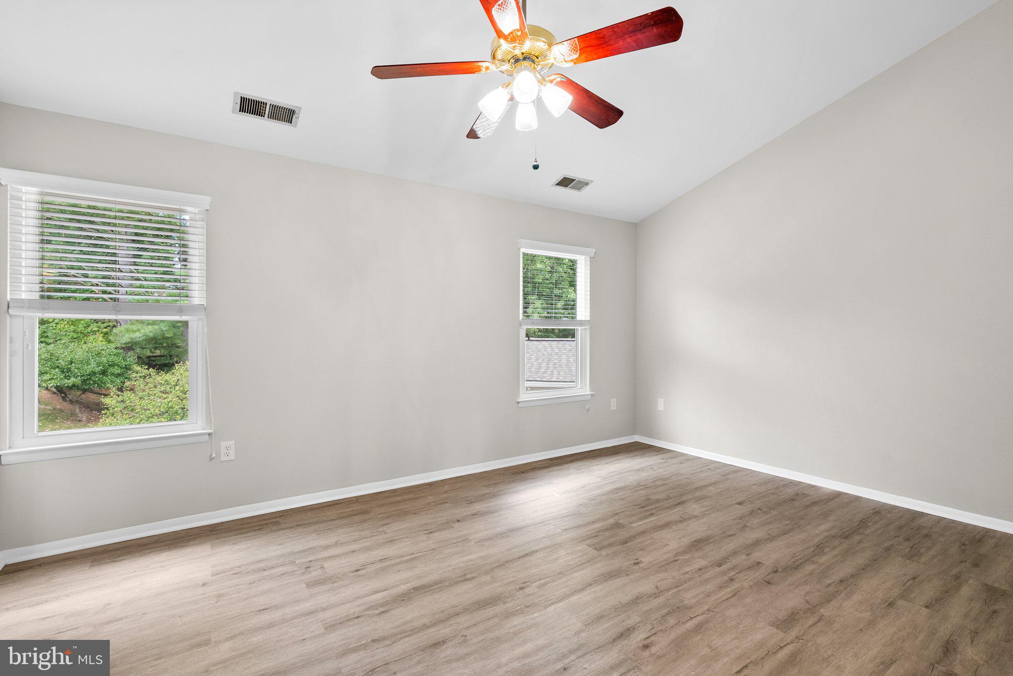 9717 Dixie Ridge Terrace Gaithersburg, MD 20882 - Photo 22 of 46 Gallery Image 22
