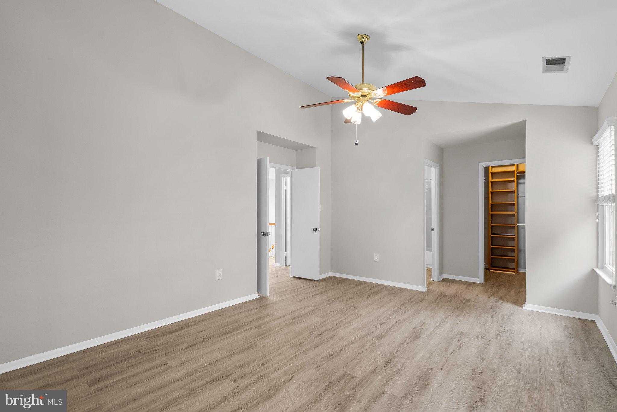 9717 Dixie Ridge Terrace Gaithersburg, MD 20882 - Photo 23 of 46 Gallery Image 23