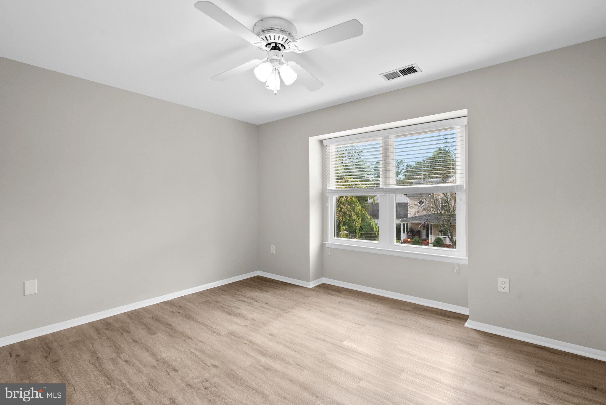 9717 Dixie Ridge Terrace Gaithersburg, MD 20882 - Photo 29 of 46 Gallery Image 29