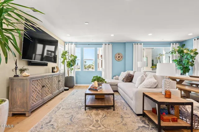 $1,150,000 | 1095 Canal Street, Oxnard, CA 93035