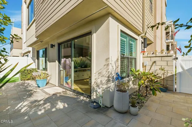 $1,150,000 | 1095 Canal Street, Oxnard, CA 93035