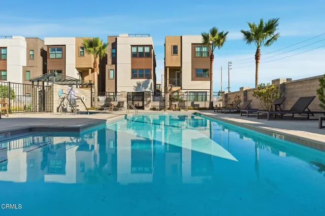$1,150,000 | 1095 Canal Street, Oxnard, CA 93035