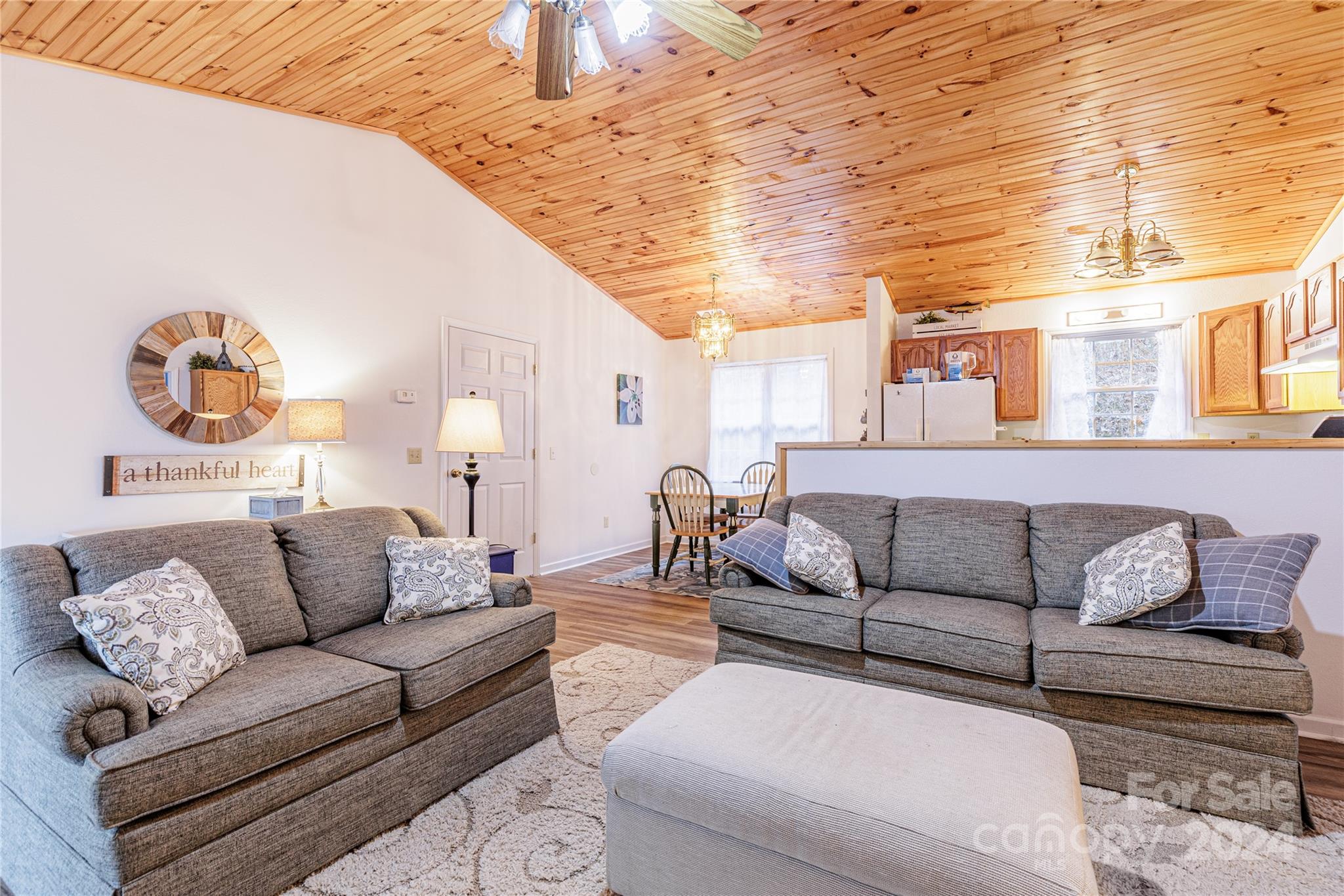 518 Fontana Ridge Road Bryson City, NC 28713 - Photo 3 of 18 Gallery Image 3