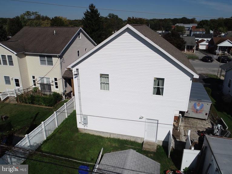 27 Compression Court Baltimore, MD 21220 - Photo 4 of 38