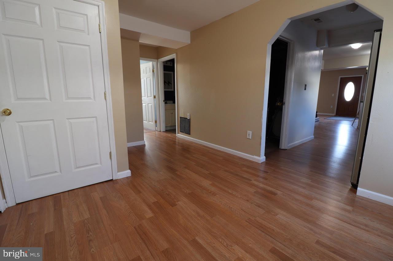 27 Compression Court Baltimore, MD 21220 - Photo 9 of 38