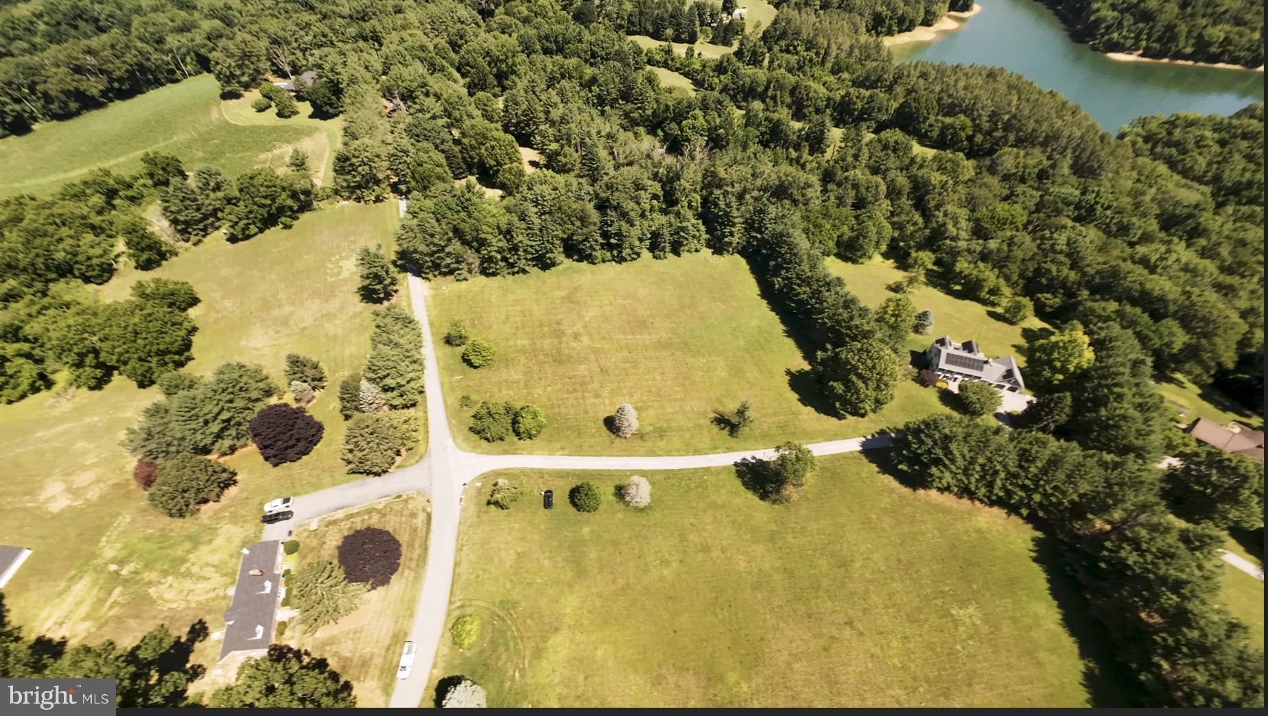 18423 Foreston Road Parkton, MD 21120 - Photo 3 of 10