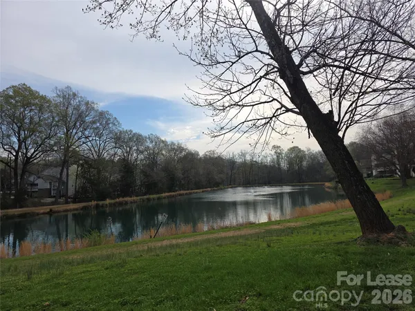 $1,499 | 7325 Winery Lane, Charlotte, NC 28227