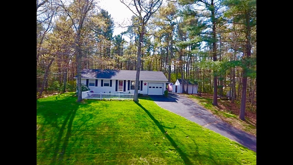 27 Helena Road Marshfield, MA 02050 - Photo 2 of 22 Gallery Image 2