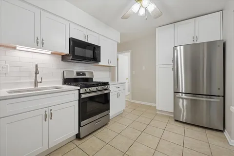 $225,000 | 7320 Lake Street, Unit 1A, River Forest, IL 60305