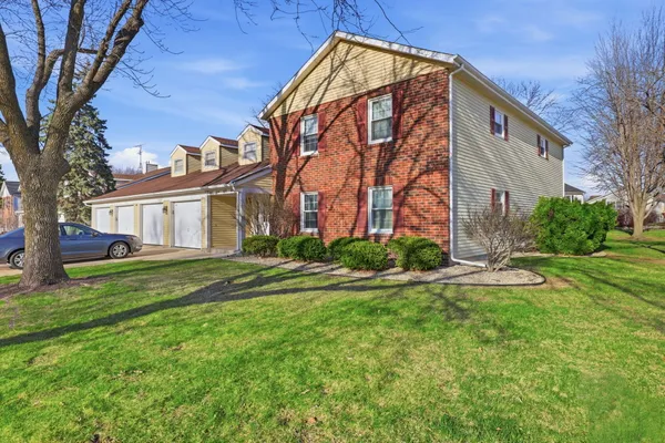 $239,900 | 8073 43rd Avenue, Unit 8A, Kenosha, WI 53142