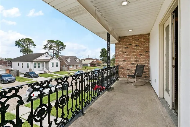$289,000 | 8404 Galleon Drive, Chalmette, LA 70043