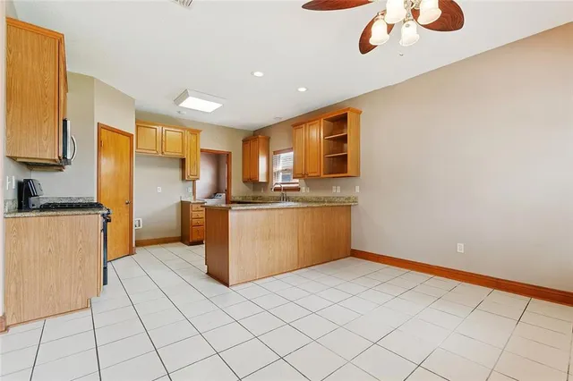 $289,000 | 8404 Galleon Drive, Chalmette, LA 70043