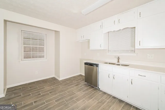 $1,675 | 491 Pennybrook Drive, Stone Mountain, GA 30087