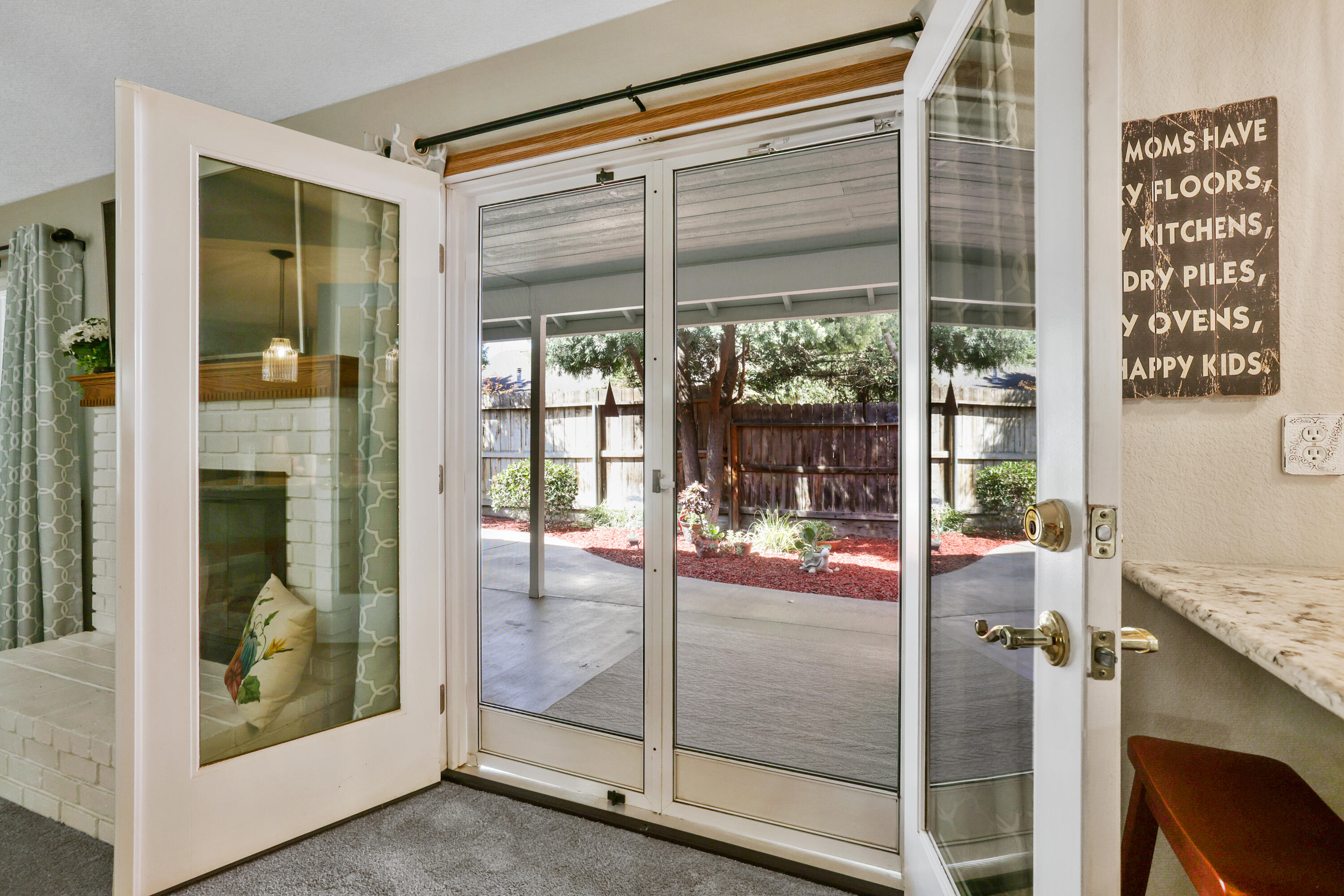 203 Hampton Court Exeter, CA 93221 - Photo 29 of 46 D50A0470