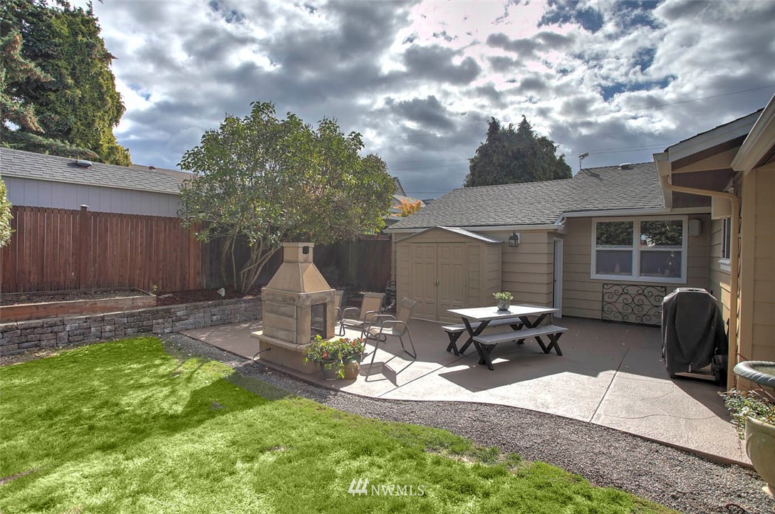 910 North 28th Place Renton, WA 98056 - Photo 23 of 25