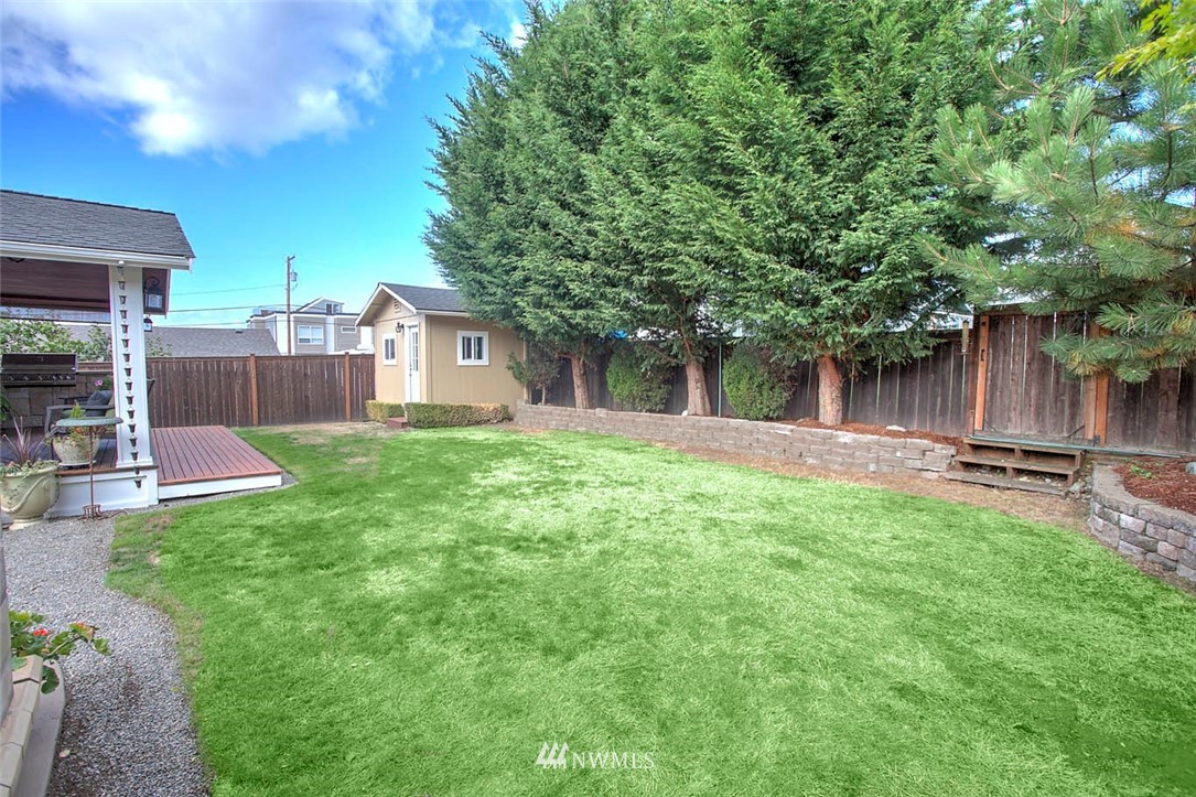 910 North 28th Place Renton, WA 98056 - Photo 24 of 25