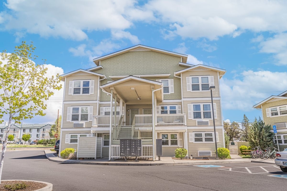 2201 Southwest Canal Boulevard Redmond, OR 97756 - Photo 5 of 10 a view of a building with a street