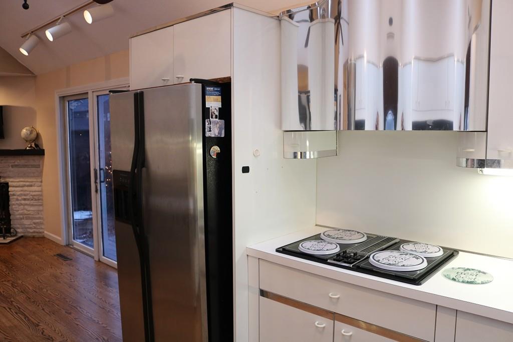 85 Castle Street Springfield, MA 01118 - Photo 8 of 15