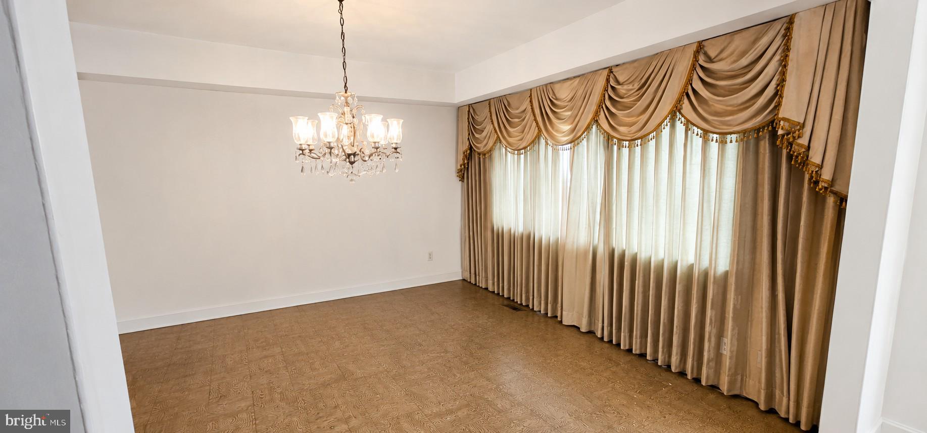 33 Timber Lane Willingboro, NJ 08046 - Photo 22 of 31 a view of a chandelier in a room