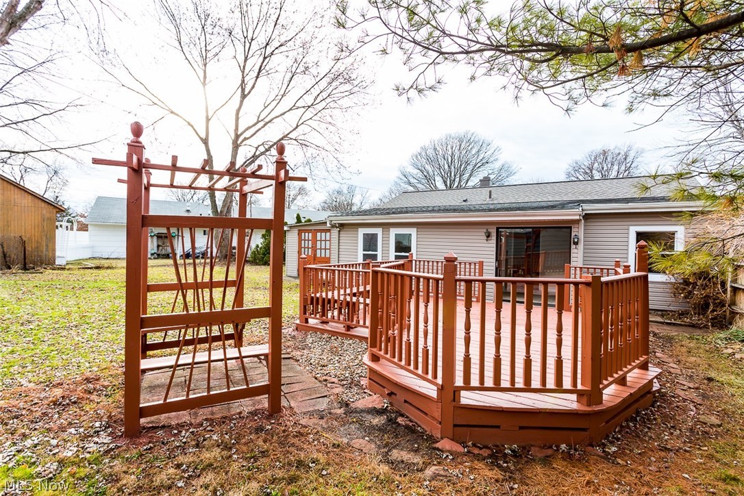 8701 Lynnhaven Road Parma Heights, OH 44130 - Photo 27 of 29