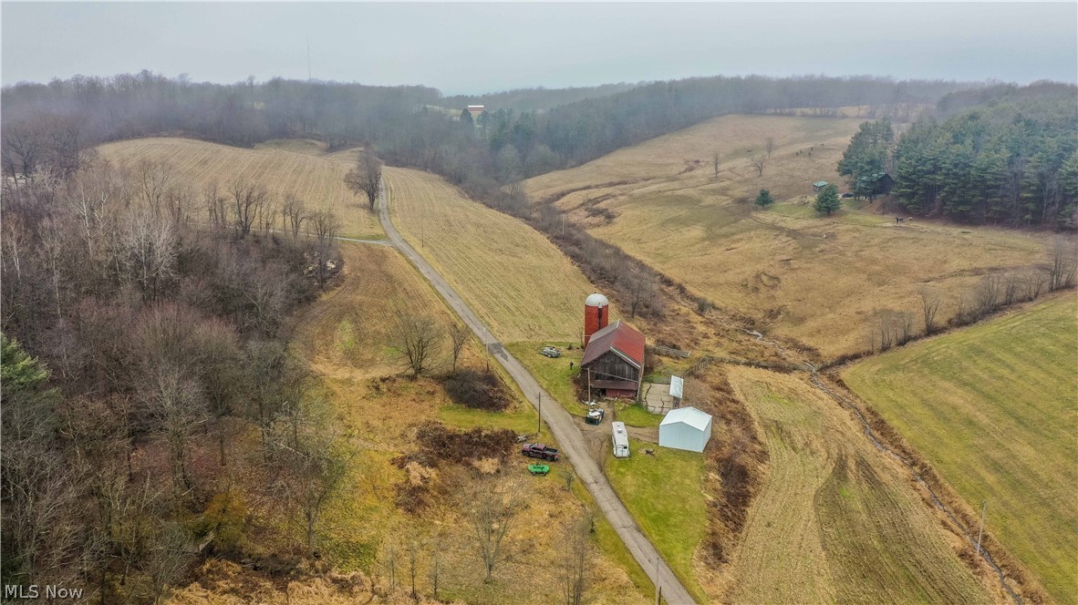 9935 Eckert Road Baltic, OH 43804 - Photo 27 of 35 Gallery Image 27