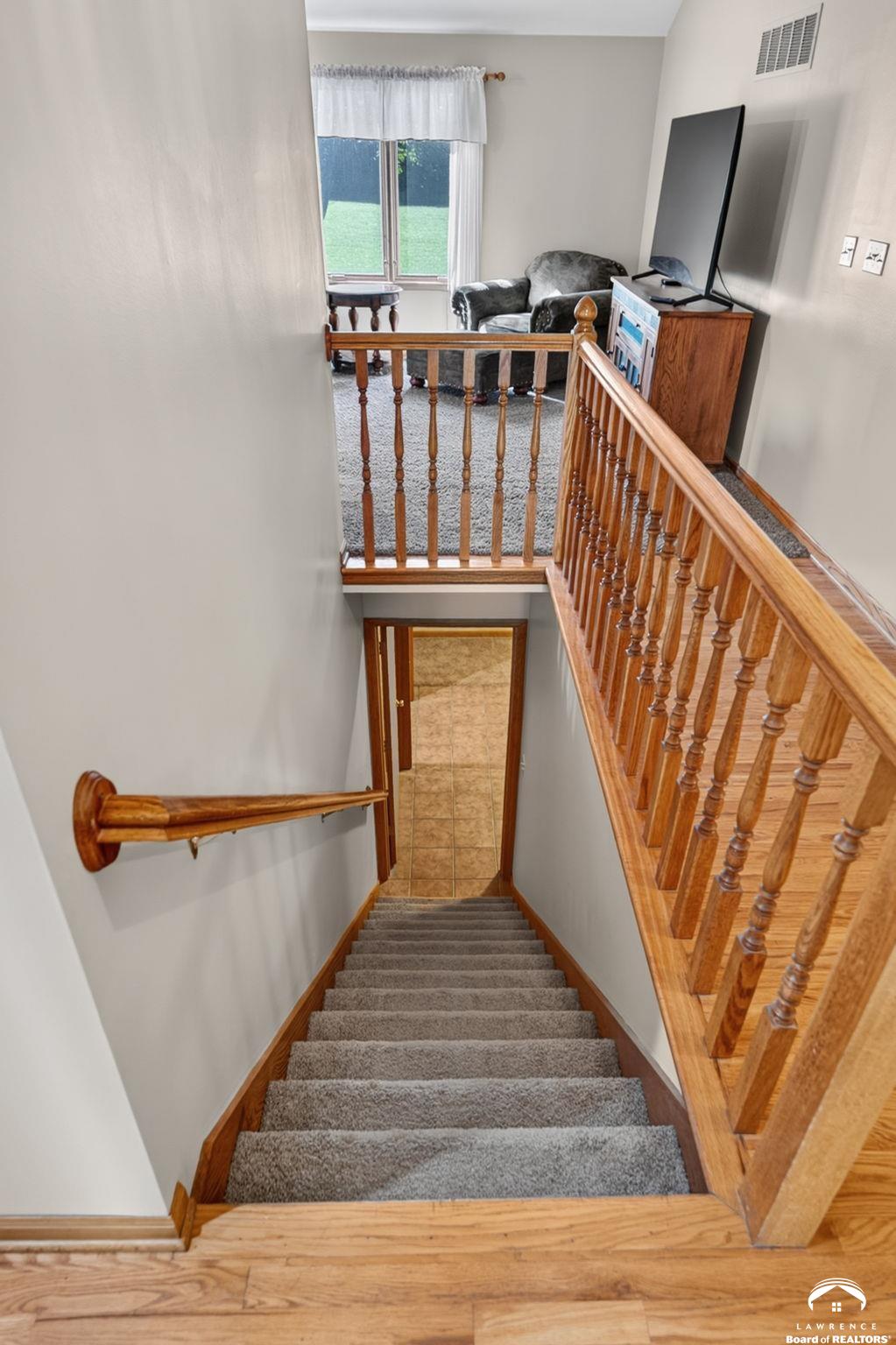 1185 East 1067th Road Lawrence, KS 66047 - Photo 35 of 73 Gallery Image 35