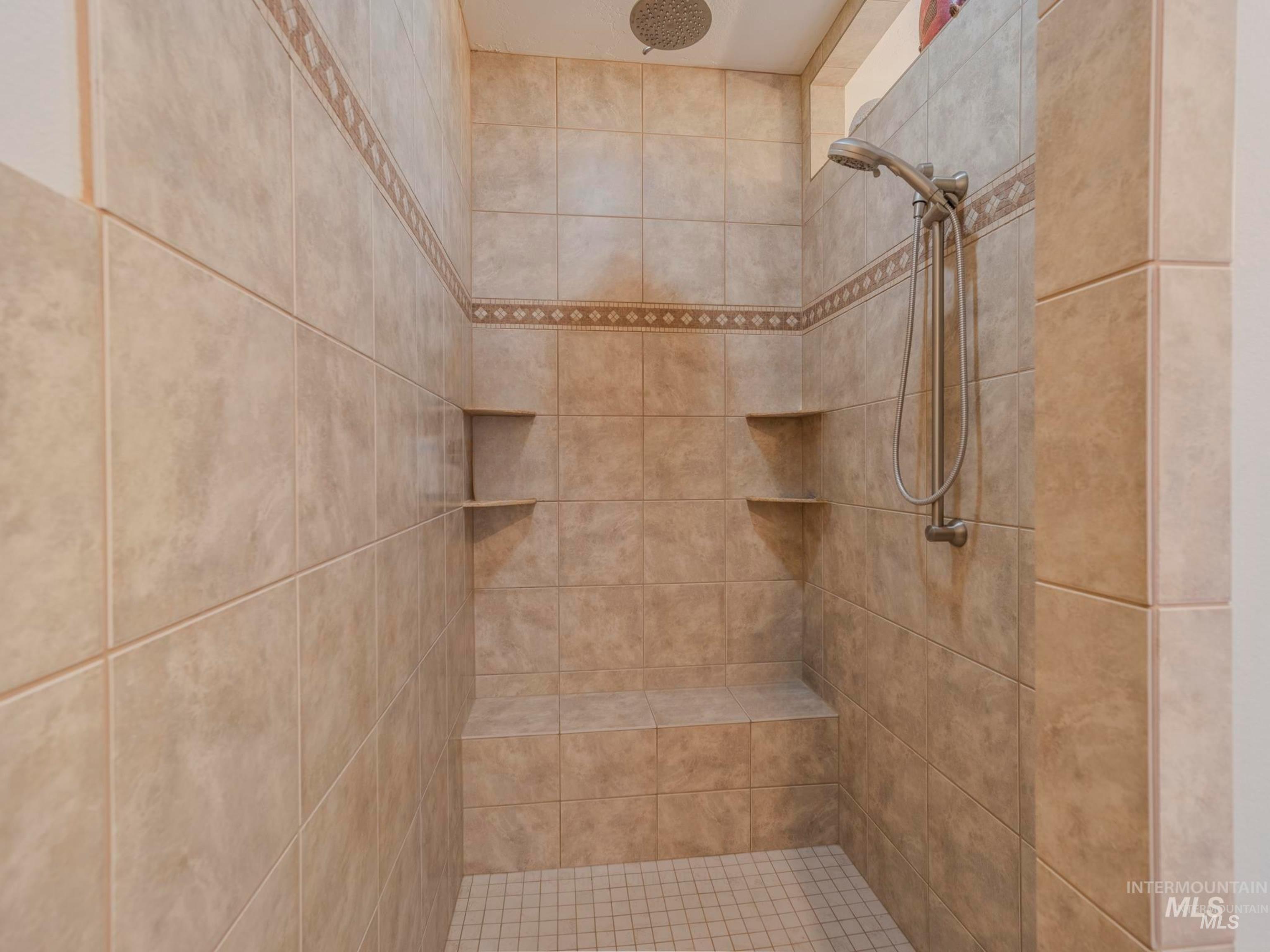 659 Reservation Line Road Cottonwood, ID 83522 - Photo 29 of 50 Full bath with a tile shower