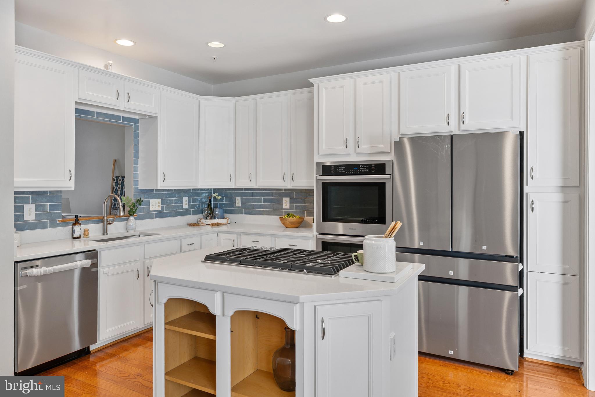 2452 Jostaberry Way Odenton, MD 21113 - Photo 11 of 41 Kitchen