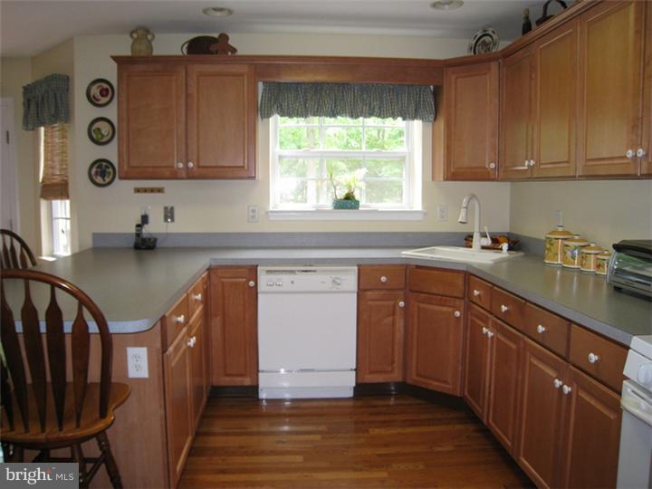620 Elk Road Monroeville, NJ 08343 - Photo 10 of 23 Kitchen