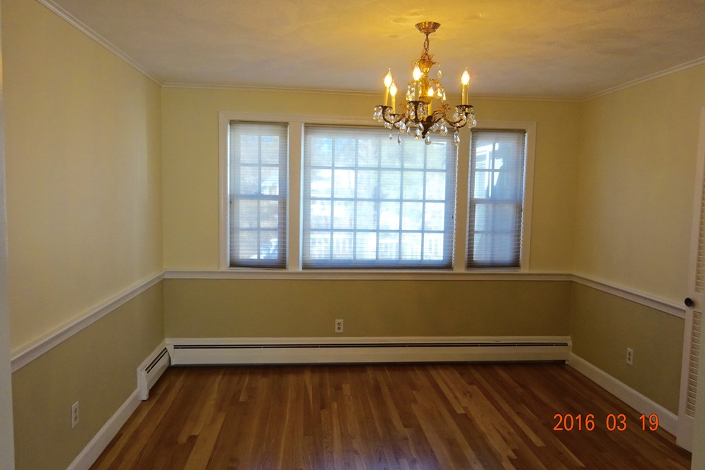 4 Belknap Road Medfield, MA 02052 - Photo 5 of 30 Gallery Image 5