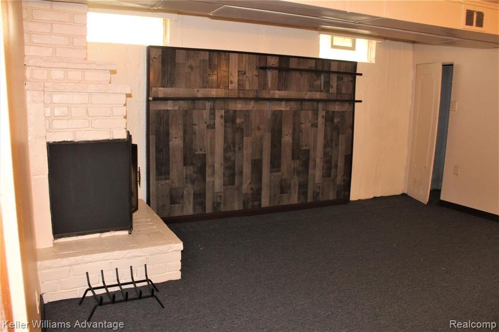 18105 Stephens Eastpointe, MI 48021 - Photo 20 of 24 Gallery Image 20