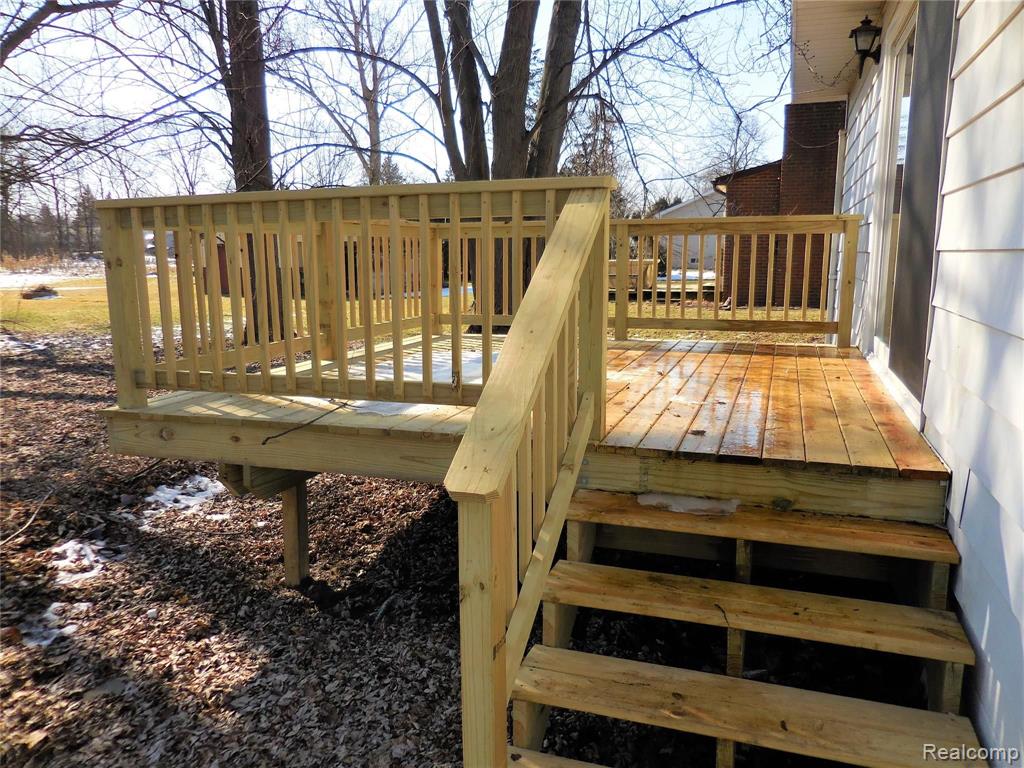 1111 West Reid Road Flint, MI 48507 - Photo 13 of 42