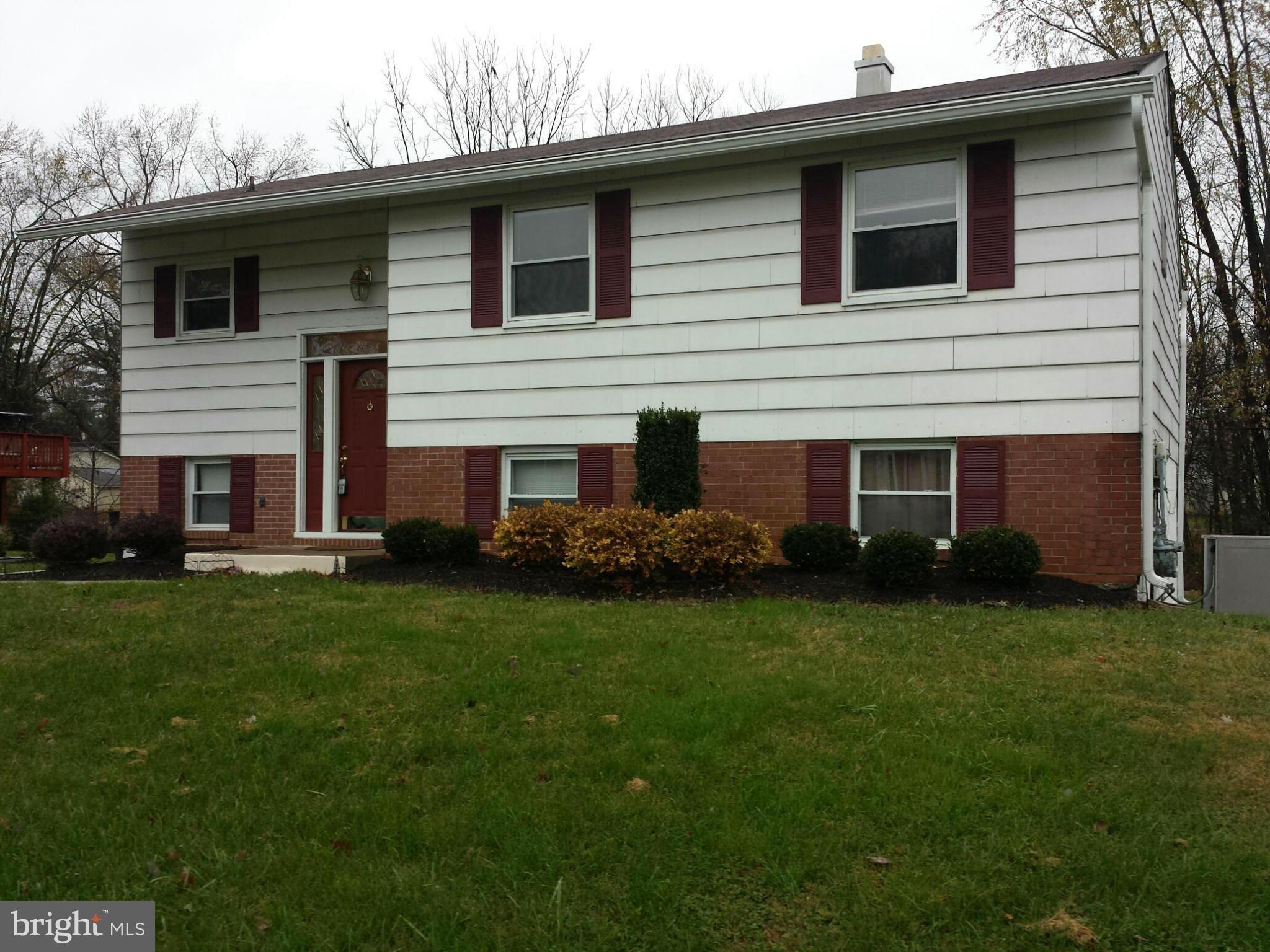 105 Chargeur Road Reisterstown, MD 21136 - Photo 1 of 28 Exterior (Front)