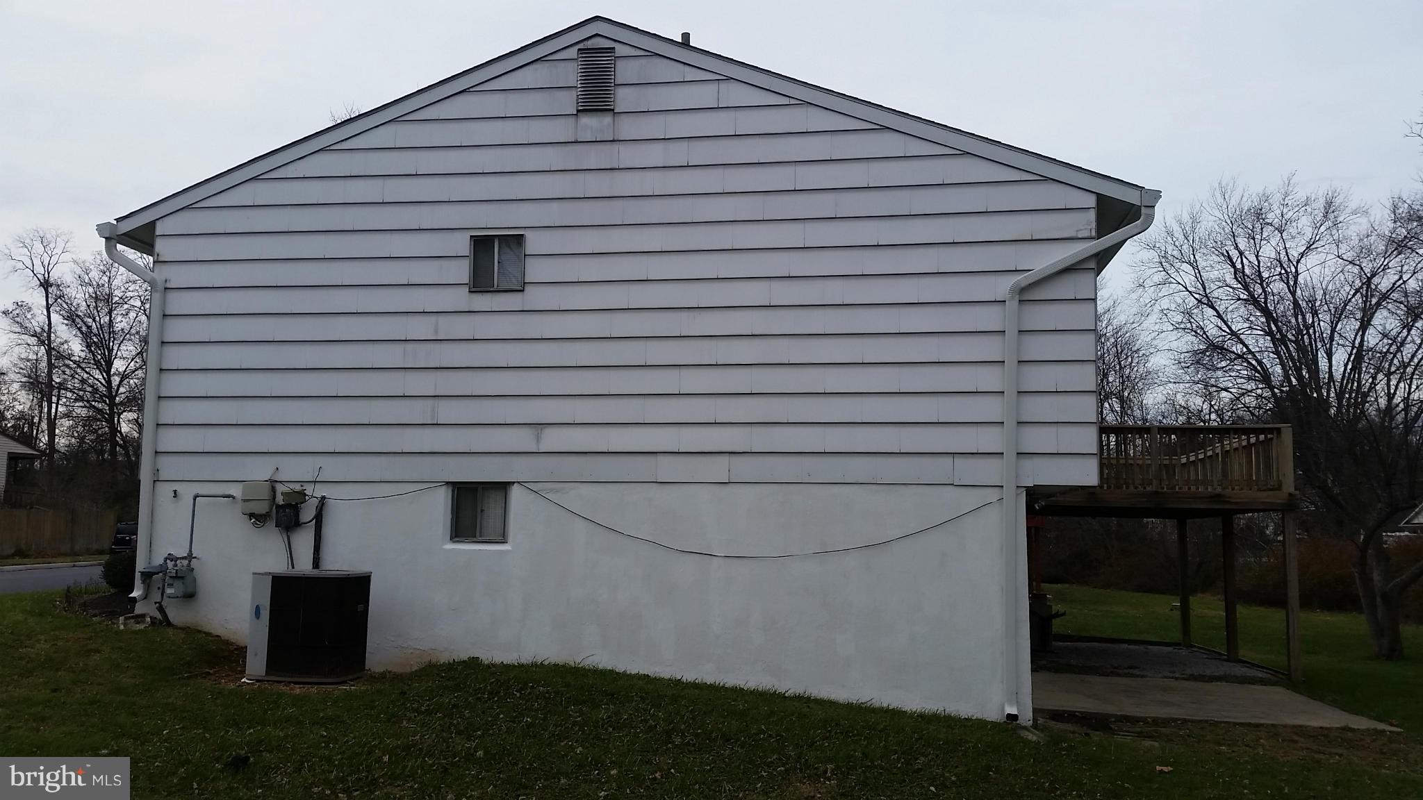 105 Chargeur Road Reisterstown, MD 21136 - Photo 3 of 28 Exterior (General)