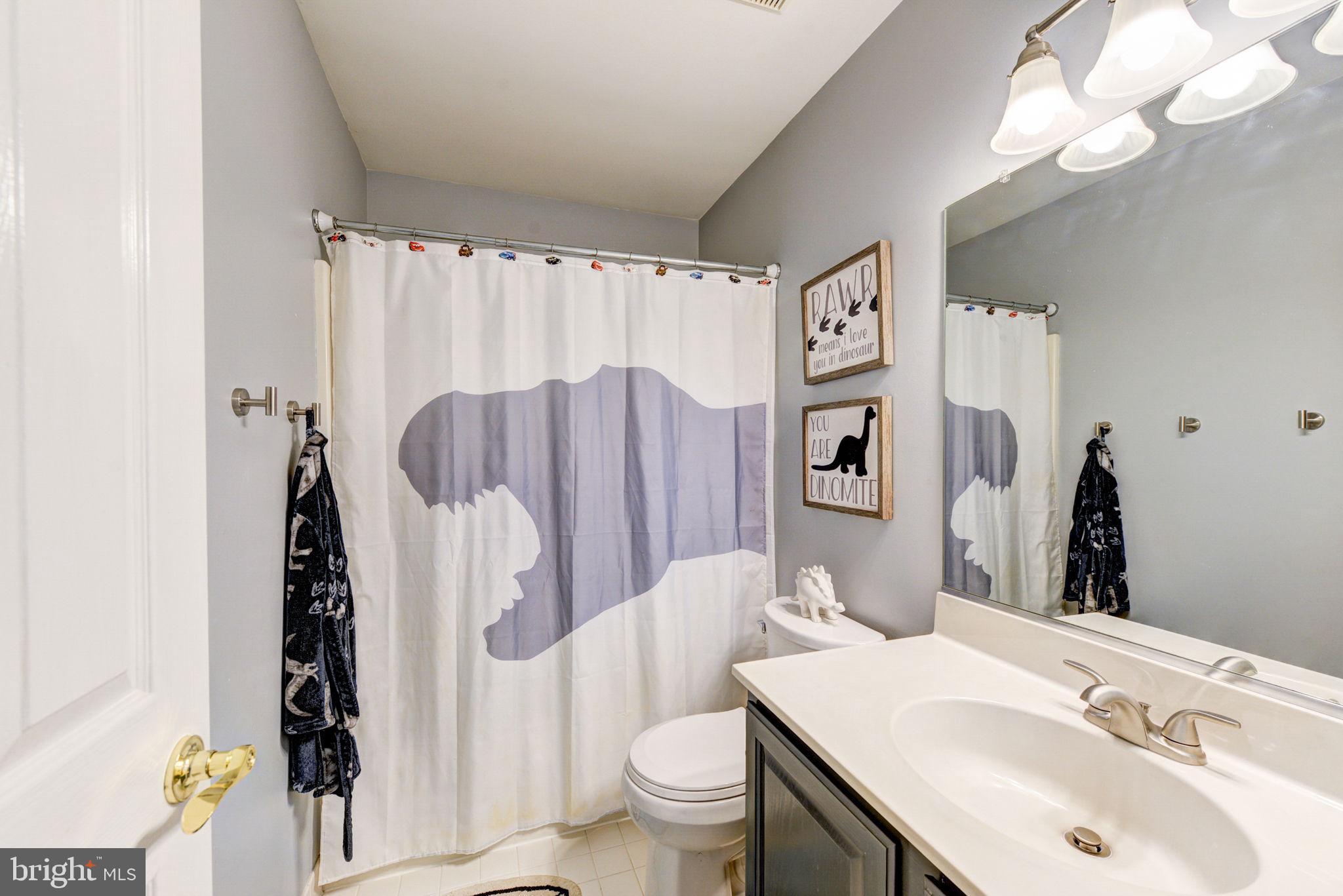 115 Crestview Drive Kennett Square, PA 19348 - Photo 26 of 38 Bathroom