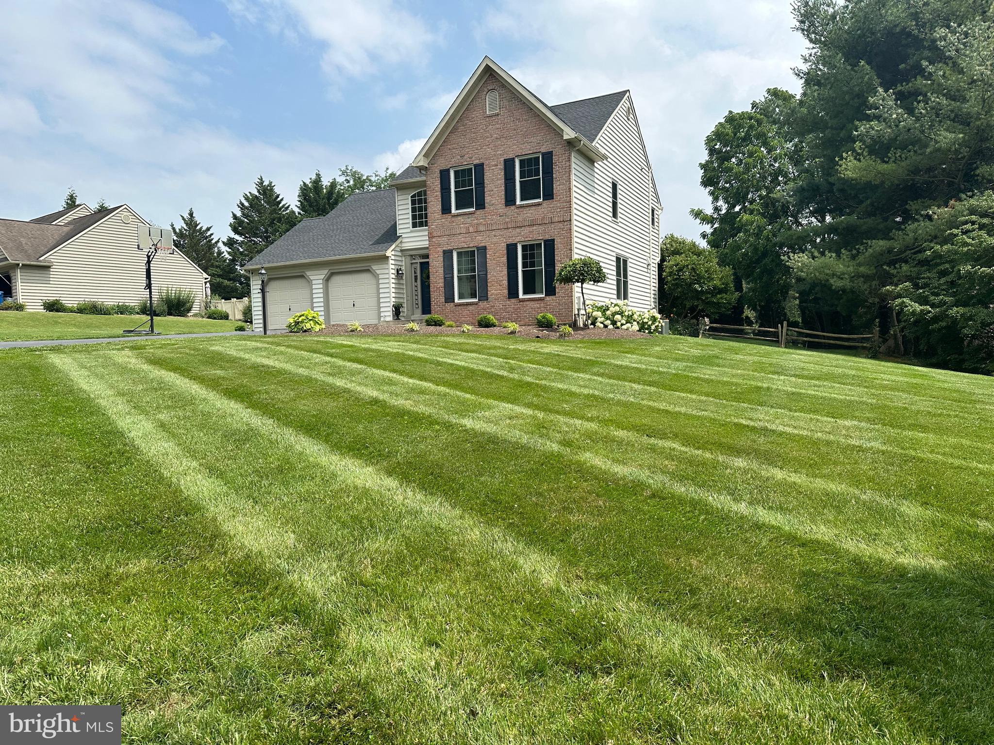 115 Crestview Drive Kennett Square, PA 19348 - Photo 3 of 38 Front Exterior