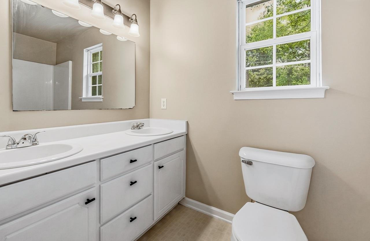 312 Carmichael Court Boiling Springs, SC 29316 - Photo 21 of 41