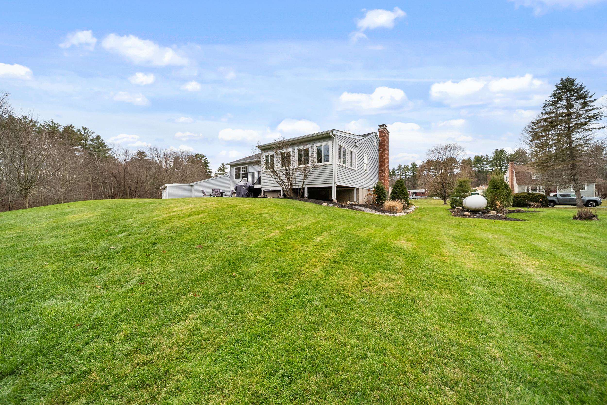 14 Silver Doe Lane Merrimack, NH 03054 - Photo 41 of 52