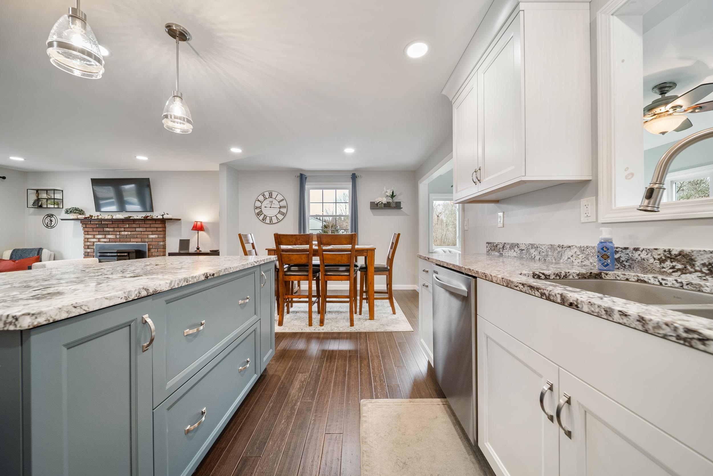 14 Silver Doe Lane Merrimack, NH 03054 - Photo 6 of 52