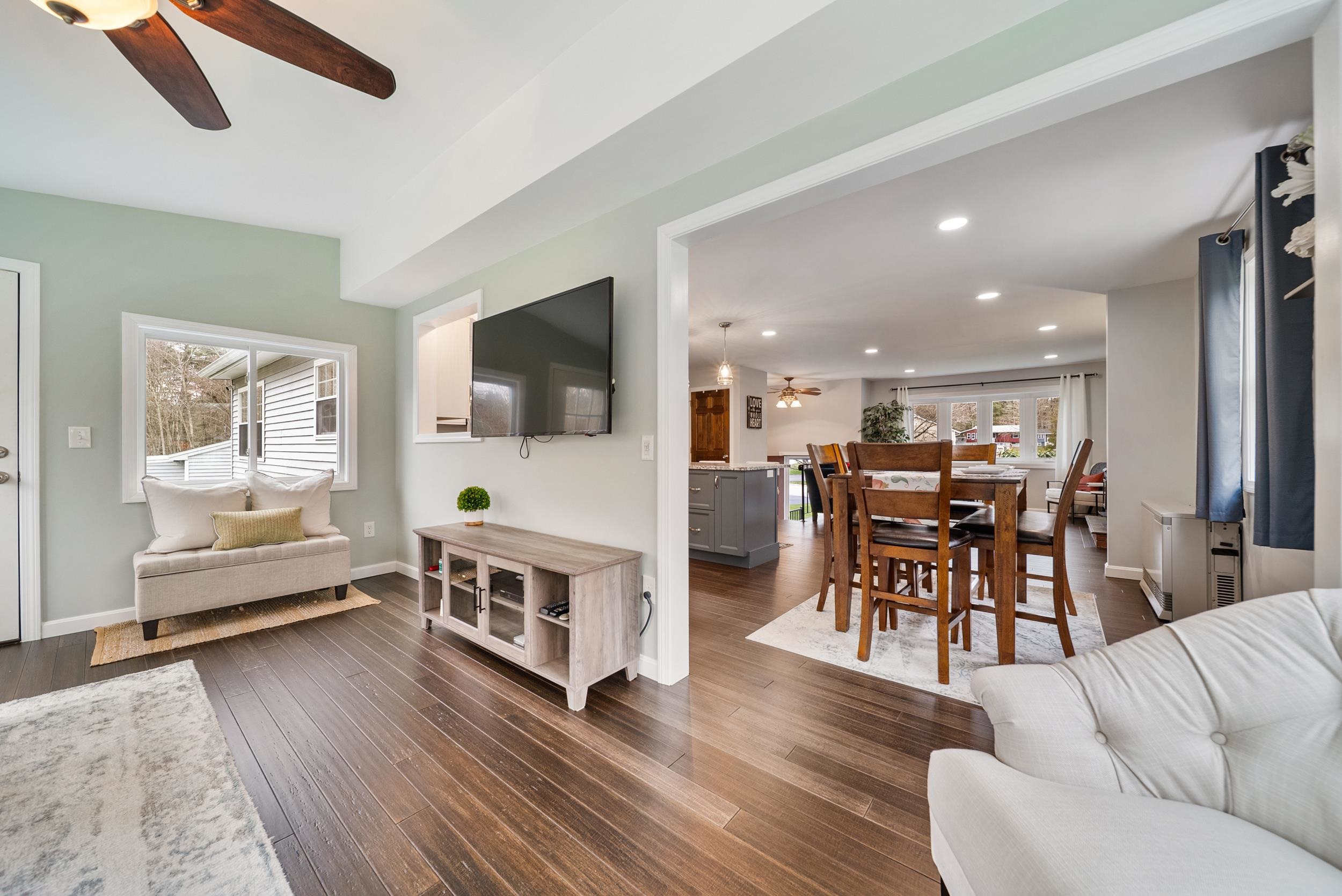 14 Silver Doe Lane Merrimack, NH 03054 - Photo 9 of 52