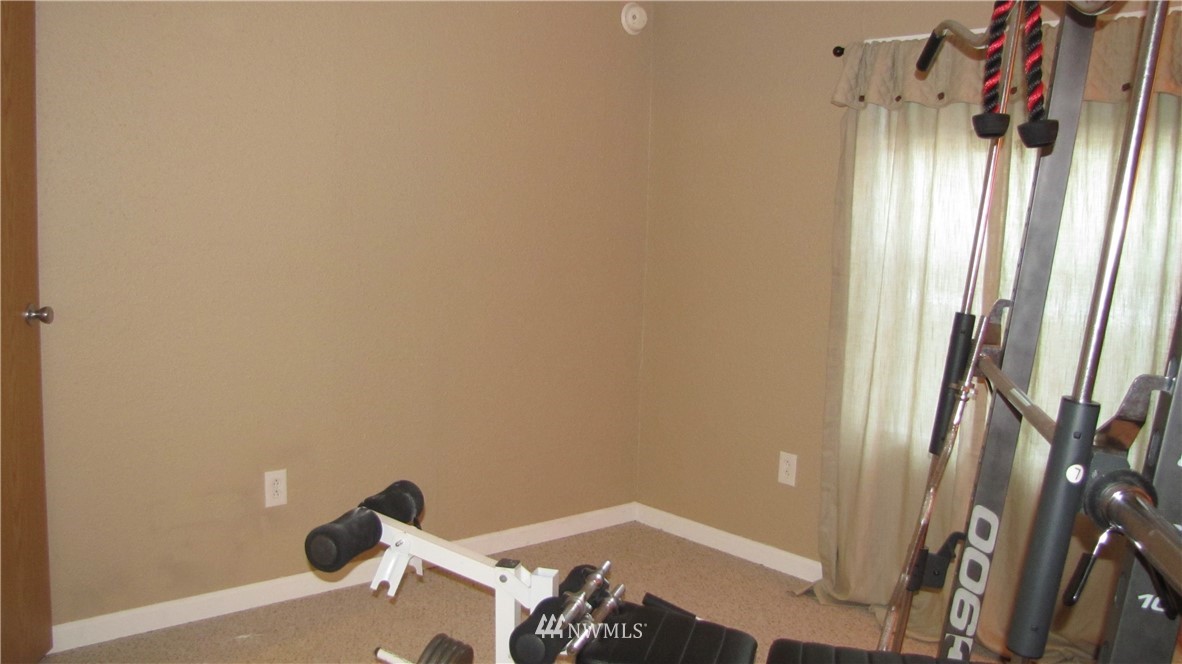 781 Southwest Lider Road Port Orchard, WA 98367 - Photo 12 of 20 Gallery Image 12