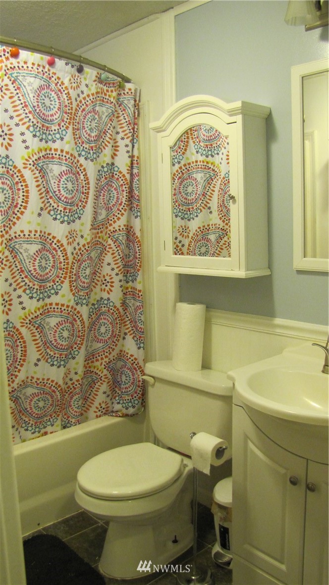 781 Southwest Lider Road Port Orchard, WA 98367 - Photo 13 of 20 Gallery Image 13