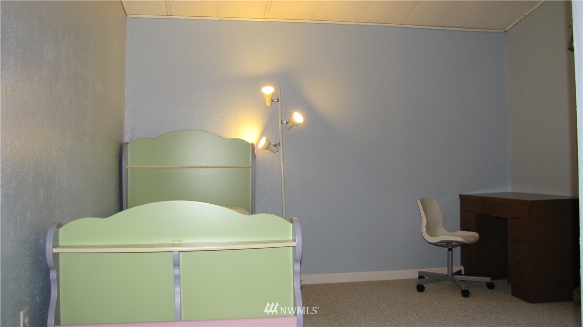 781 Southwest Lider Road Port Orchard, WA 98367 - Photo 14 of 20 Gallery Image 14