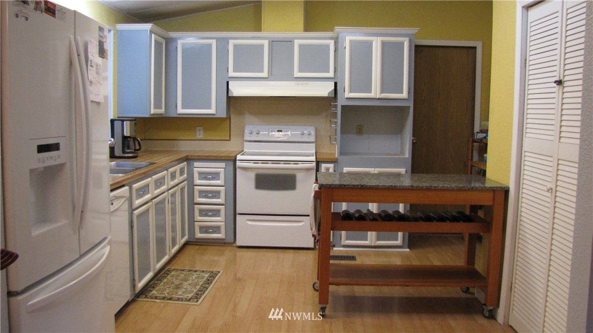 781 Southwest Lider Road Port Orchard, WA 98367 - Photo 4 of 20 Gallery Image 4