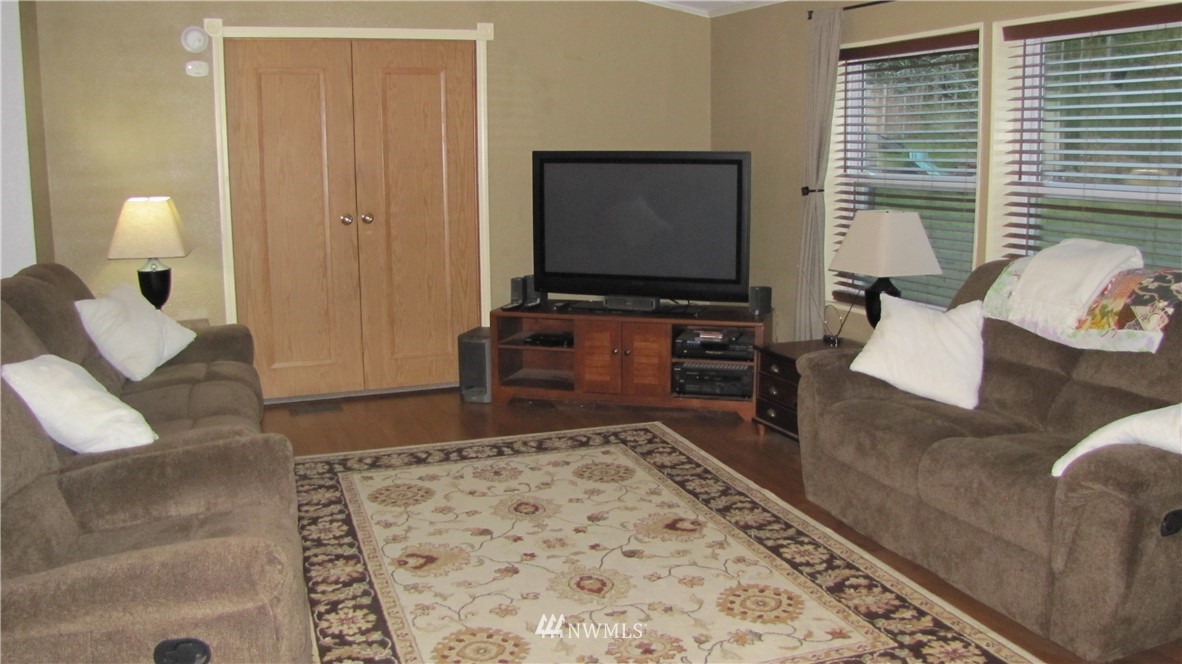 781 Southwest Lider Road Port Orchard, WA 98367 - Photo 7 of 20 Gallery Image 7