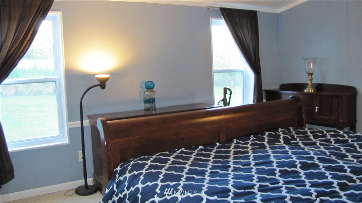 781 Southwest Lider Road Port Orchard, WA 98367 - Photo 9 of 20 Gallery Image 9